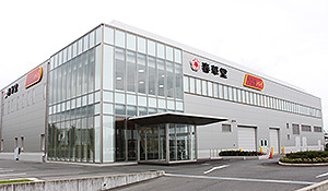 Hamakita Factory produces various Japanese and western sweets for SHUNKADO and Gokokuya.