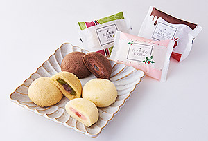 Shirousagi no Kajitsuzumi, Funwaka Matcha, Aomori Ringo no Fuwatoro Cocoa