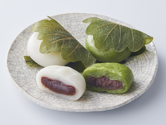 Kashiwa-mochi, Yomogi kashiwa-mochi