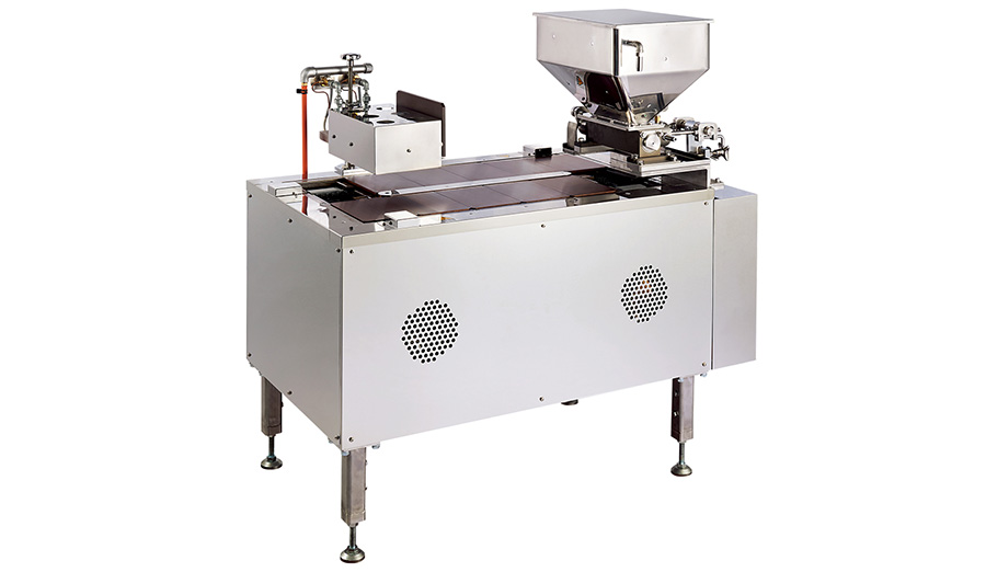 Compact Type Dorayaki Machine