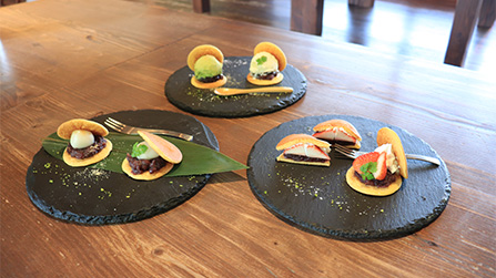 Café-exclusive varieties: Shiratama Kokoe (left), Fruit Sandwich Kokoe (right), and Ice Cream Kokoe (back)