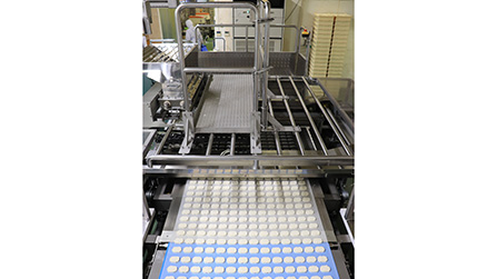 Stencil Cookie Machine: 14 x 9 rows processed at once