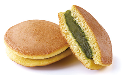 食べやすいφ70サイズの抹茶どら焼「ぶぶぶ」